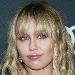 babepedia today|Famous Birthdays: celebrity bios and today's birthdays.